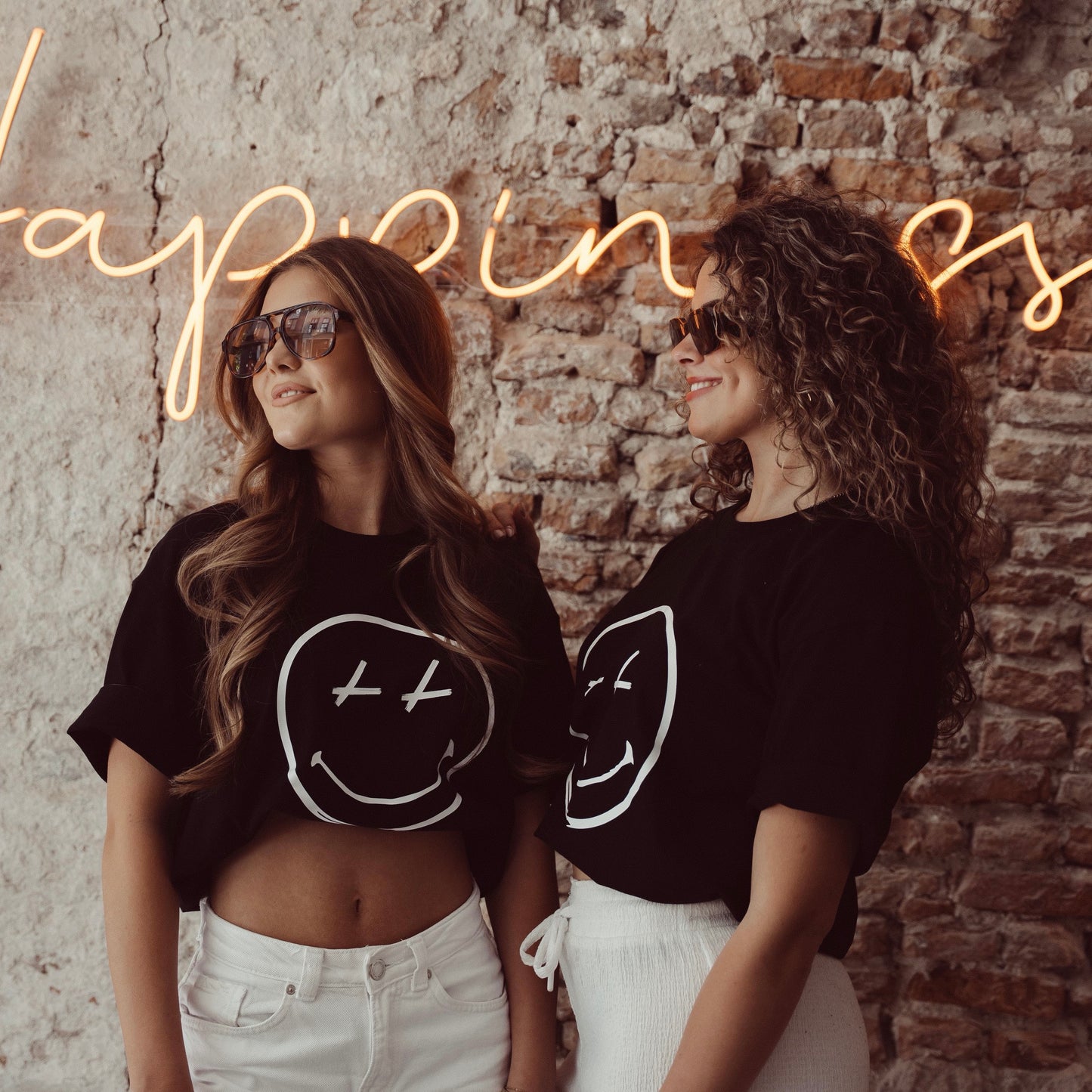 Smiling All Day T-shirt Black