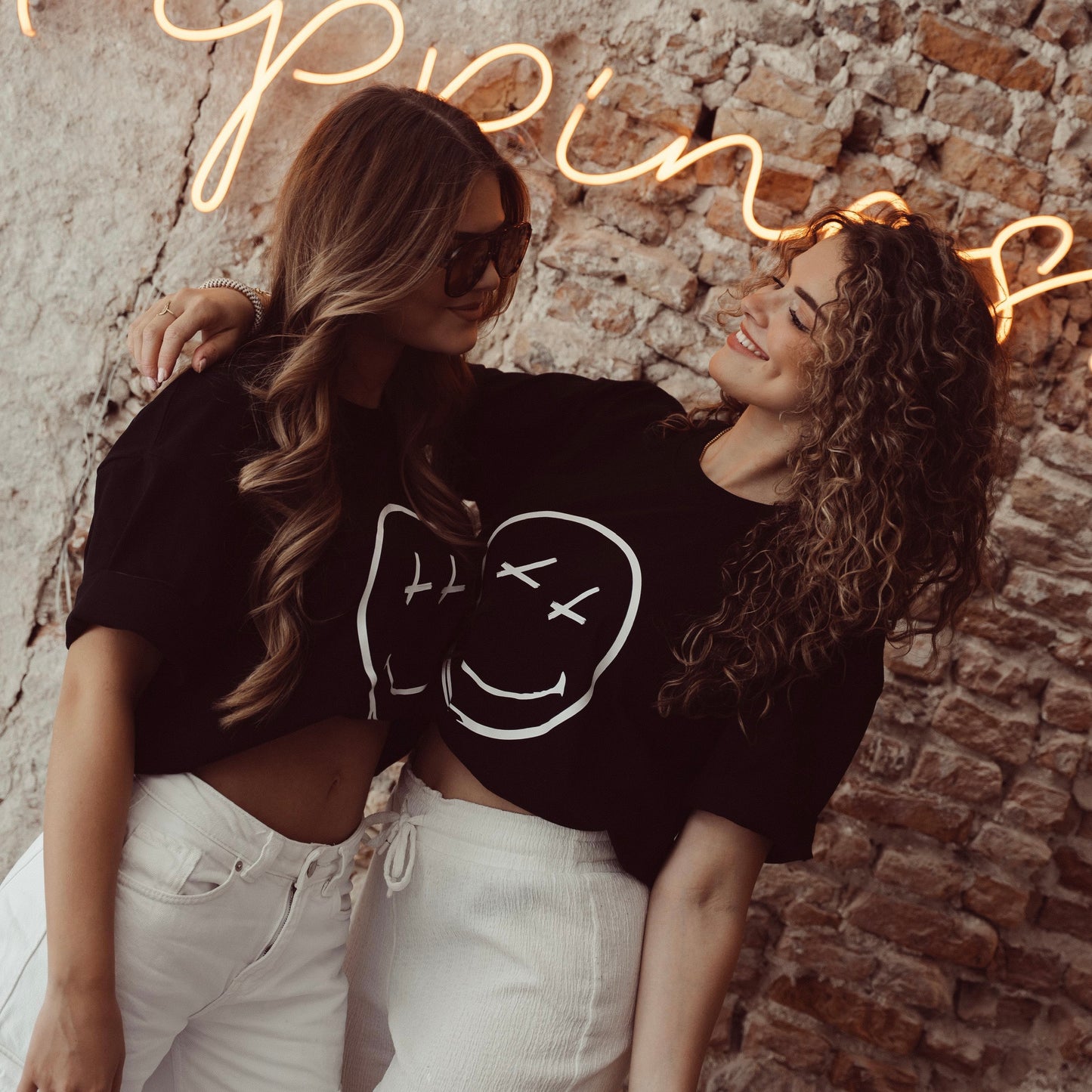 Smiling All Day T-shirt Black